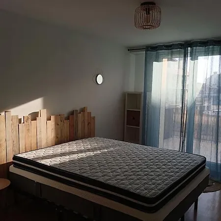 Le Toit Terrasse Palois De 60m2 Апартаменты *