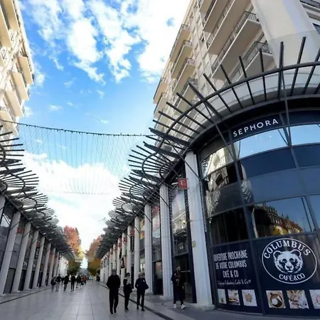 Le Toit Terrasse Palois De 60m2 Апартаменты По